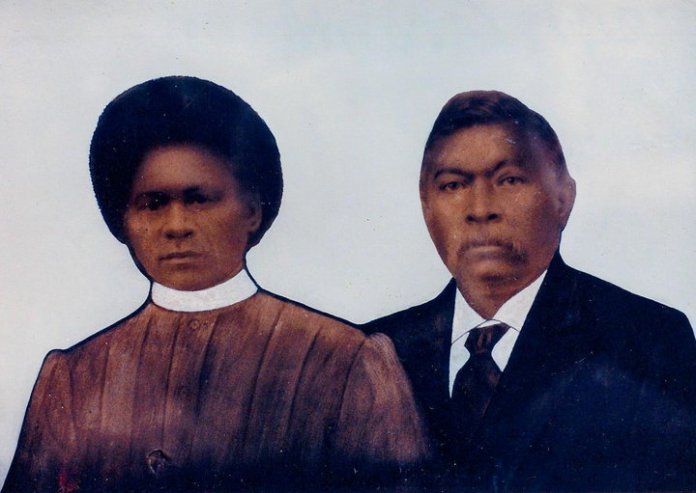 Carrie & Archie Grantham