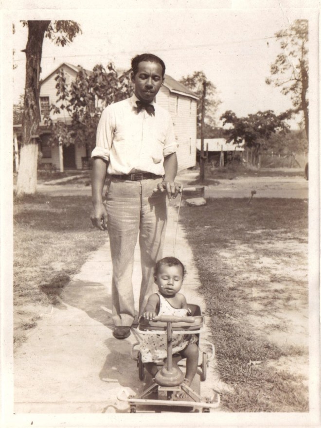 Maxwell Sr. and Maxwell Jr.(1938) 001